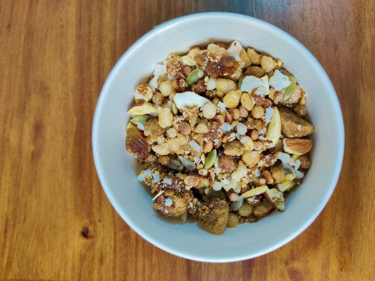 Sweet makhana and nut trail mix (150g)